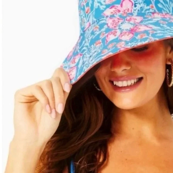 Lilly Pulitzer Women's Reversible Canvas
Sun Hat - Picture 3 of 13